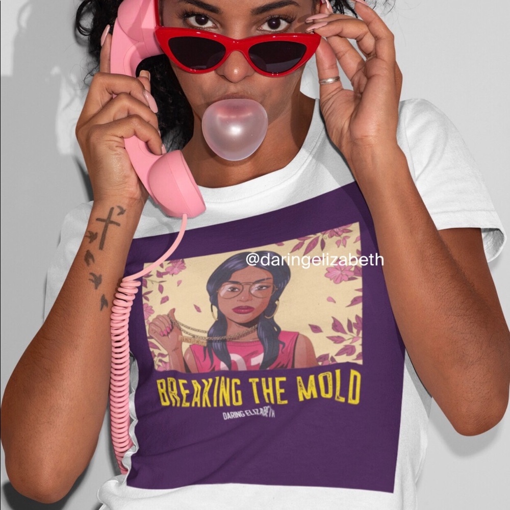 Breaking the Mold graphic tee